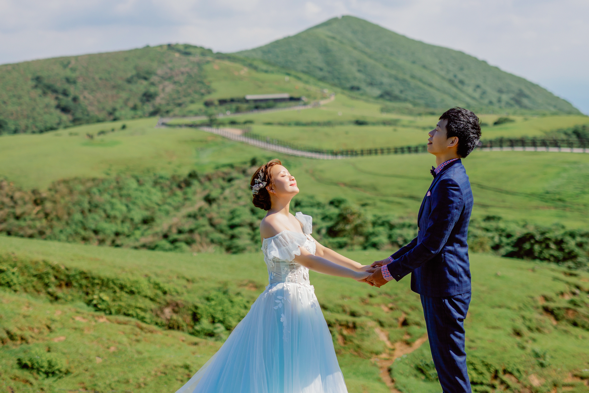 婚紗攝影,自助婚紗,繡球花婚紗,婚紗照,淸新婚紗,夕陽婚紗,草原婚紗,婚紗照推薦